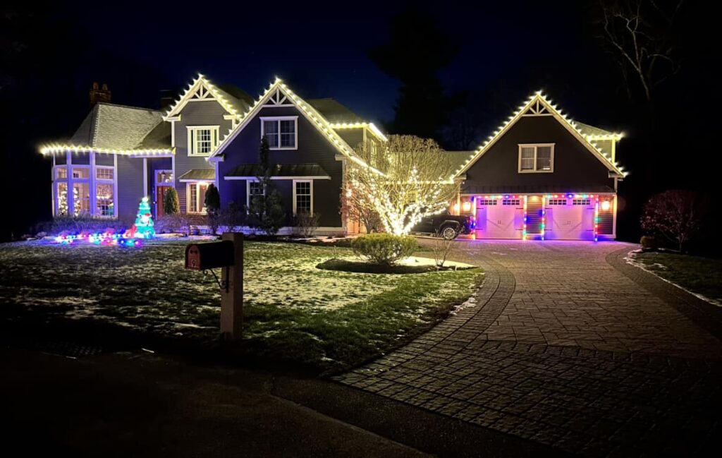 Residential Christmas Light Installation